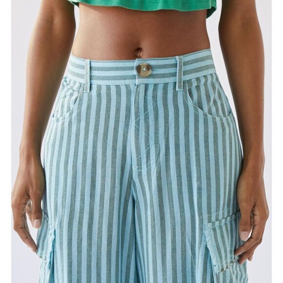 Urban Outfitters Striped Cargo Pants - Picture 4 of 10